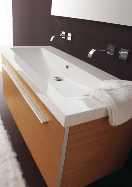 Мебель для ванной Twing от компании Lasa