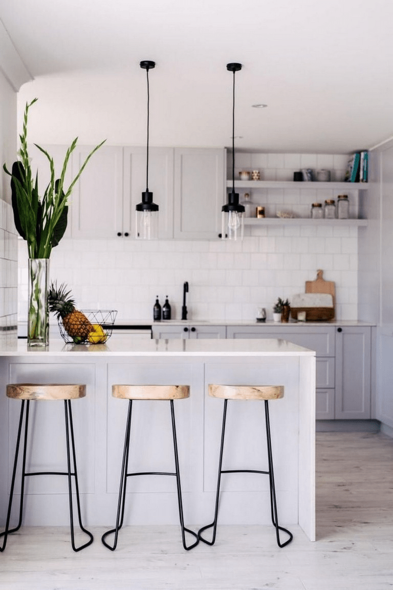 Белый дизайн интерьера кухни